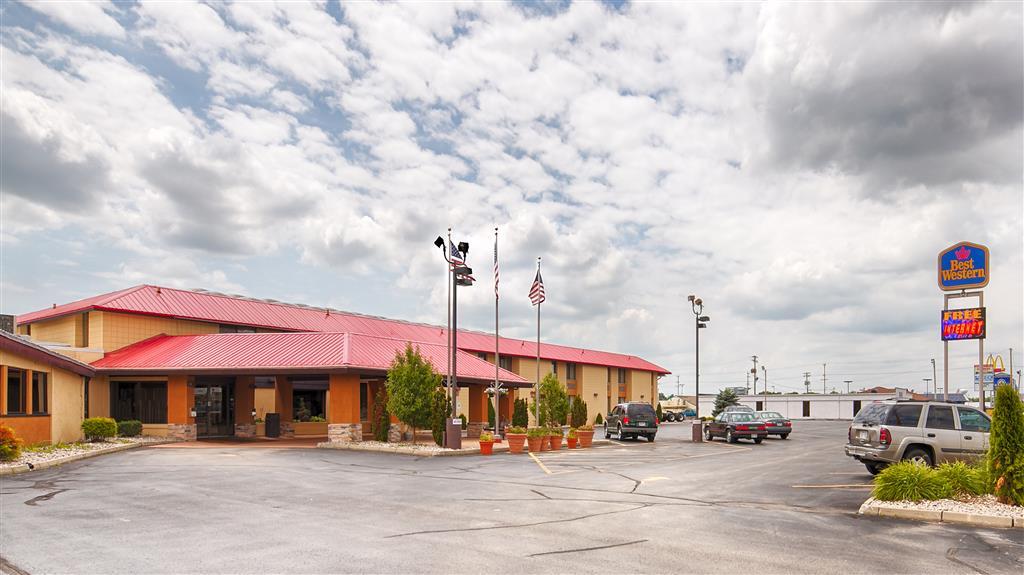 Americinn By Wyndham Appleton Downtown Exterior photo